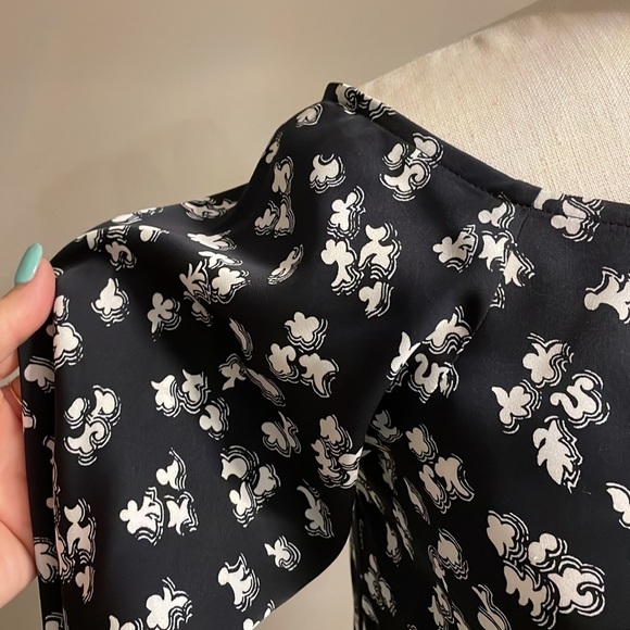 LEWIT one / cold shoulder bow detail long sleeve blouse stretch silk black wht S - Picture 7 of 16